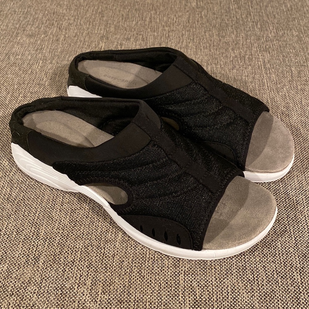 Easy Spirit. Comfortable Sandals, Size 8